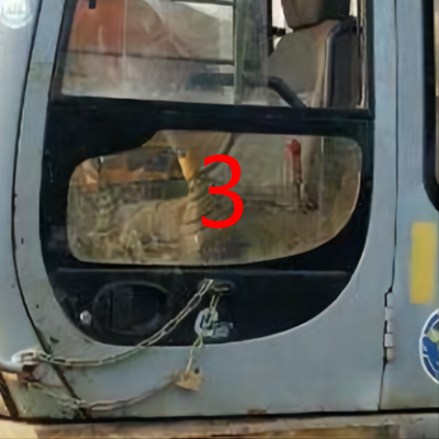 820mm Tinggi HITACHI Excavator Kaca Pintu Kiri Posisi Bawah NO.3