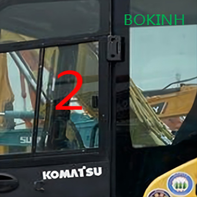 PC60-8 PC70-8 Kaca Kabin Excavator Tempered Kiri Untuk Penggantian Kaca Depan Komatsu